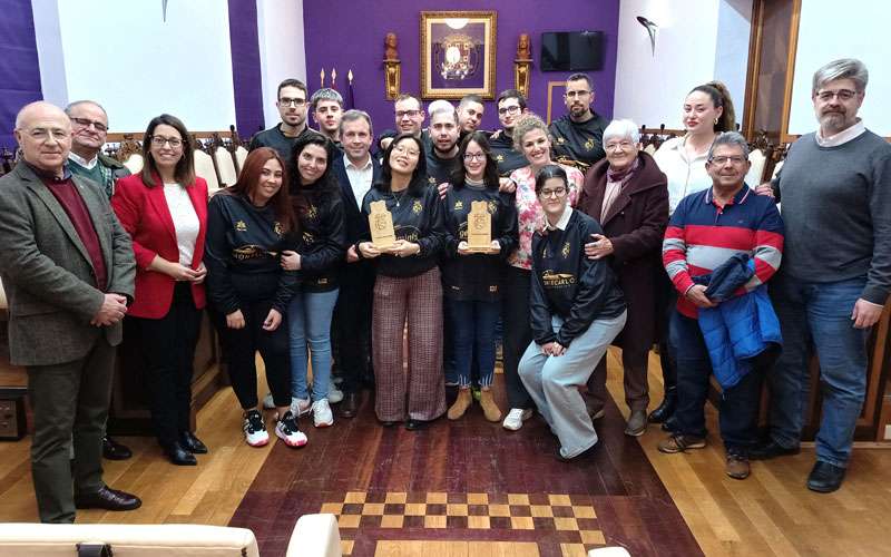 Recepción en el Ayuntamiento a los equipos del APROMPSI Jaén Paraíso Interior FS