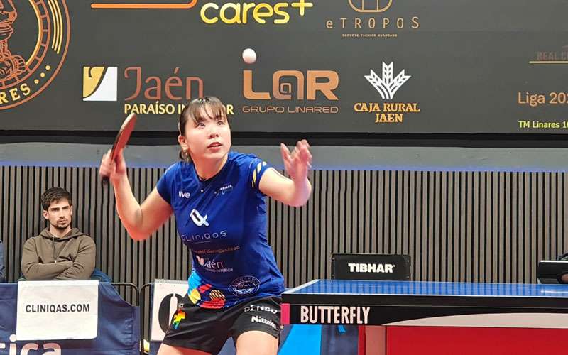 El Cliniqas empata en casa ante el Universidad de Burgos