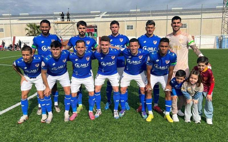 Naufragio del Linares Deportivo frente a la Deportiva Minera