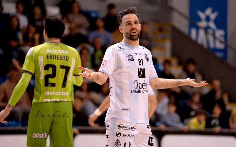 Duro castigo al Jaén FS en Son Moix