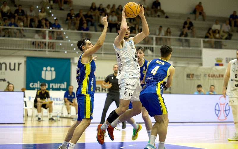 El Jaén FS Basket suma el primer punto por el ascenso
