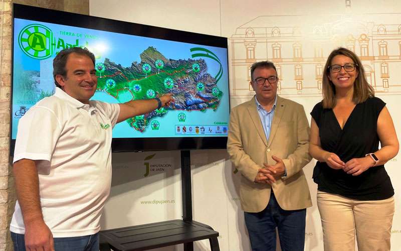 Castillo de Locubín será salida y meta de la Al-Andalus Randonneur ‘Tierra de Venus’