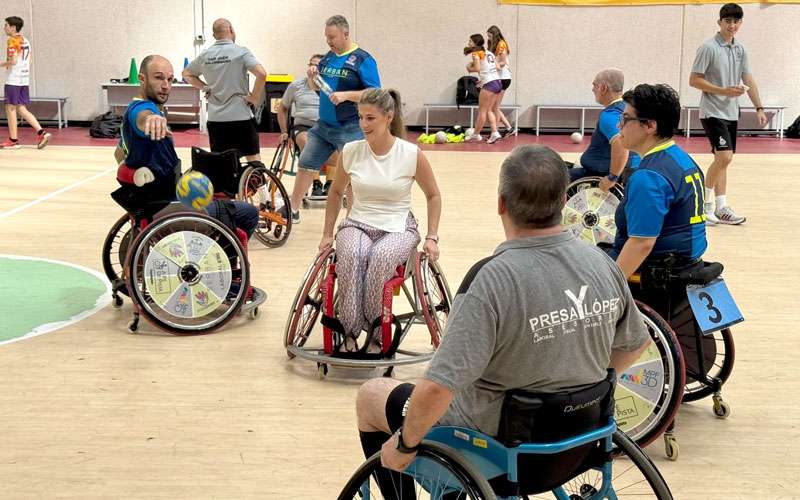 Jornada de deporte inclusivo en torno al balonmano