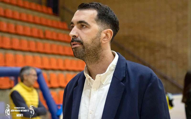 Borja Medina renueva con el Jaén FS Basket