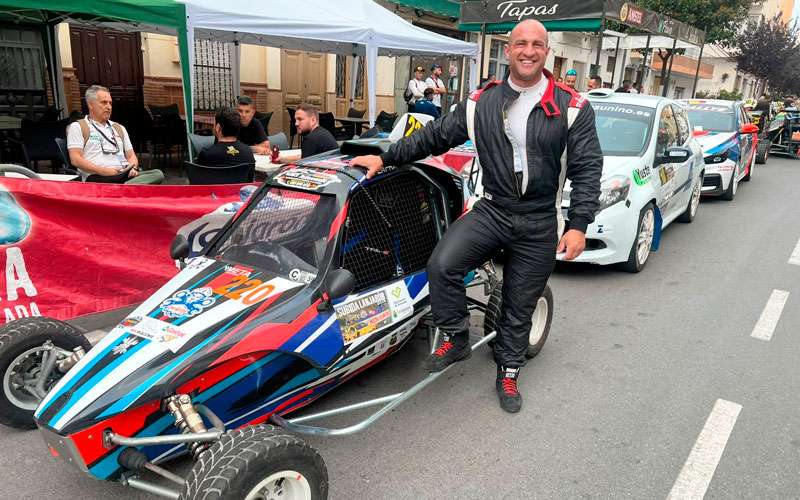 Alejandro Zafra compitió en Lanjarón al volante de un car cross