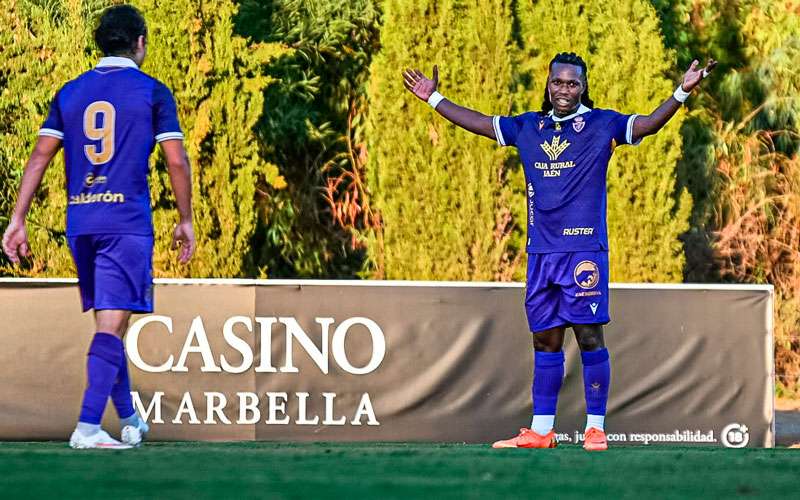 El Real Jaén cierra la pretemporada con un triunfo en Marbella