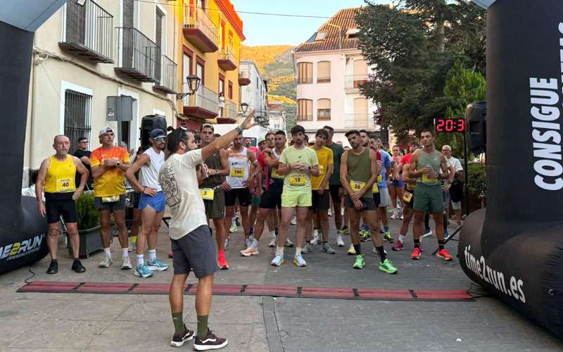 La Carrera Popular de Valdepeñas de Jaén creció en su segunda edición