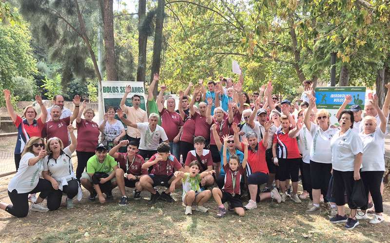 Doblete del Sierra Las Villas de Mogón en el regional por Parejas de bolo andaluz
