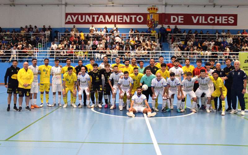 El Jaén FS da protagonismo a la cantera en su visita a Vilches