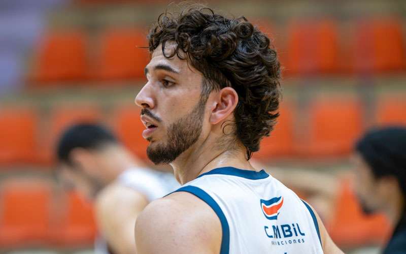 El Jaén CB inicia el camino liguero con la incorporación de Pablo Ávalos